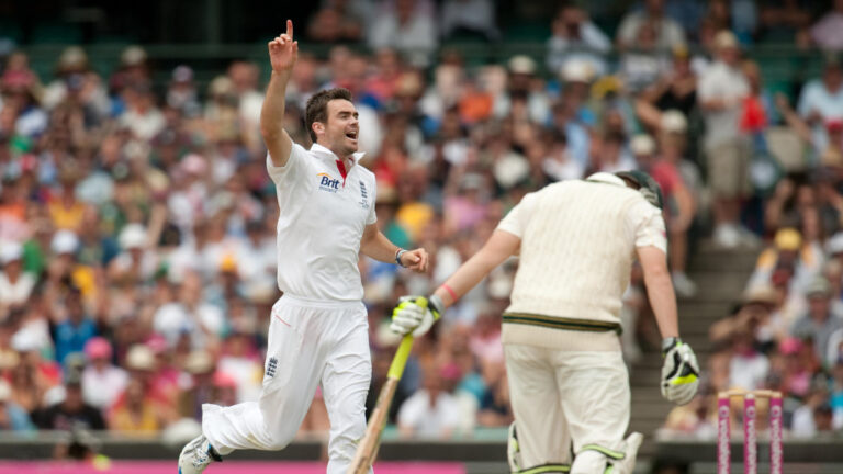 Exploring the Customer Loyalty Program on Gold365